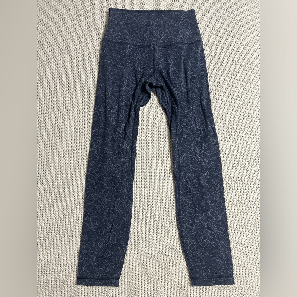 Lululemon Align Leggings, size 4